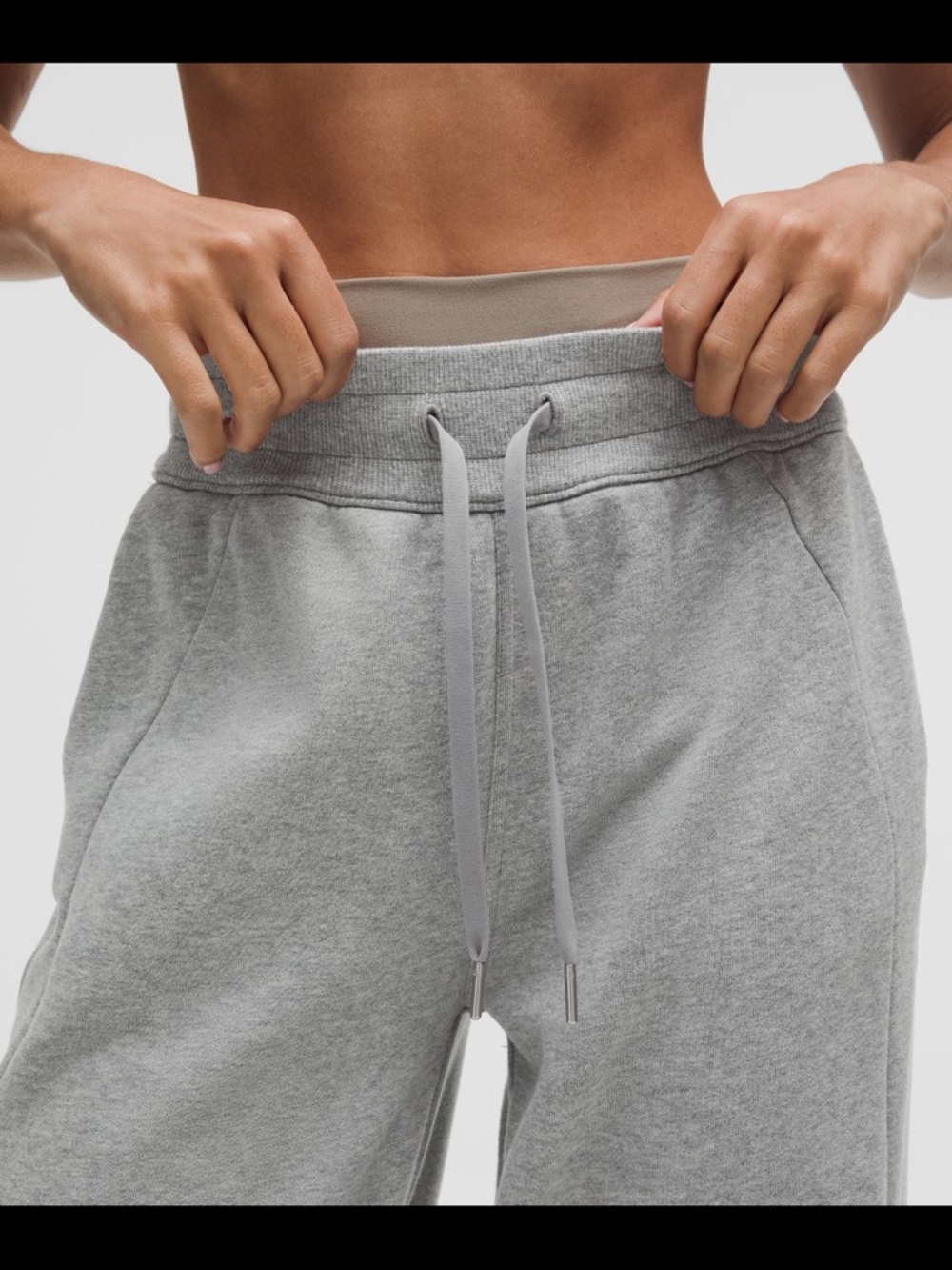 Lululemon Scuba Mid-rise Wide-leg Pant